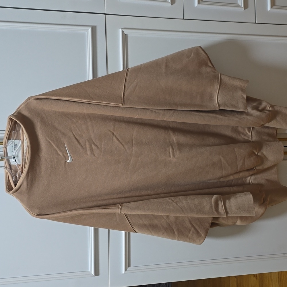 Nike sweatshirt women